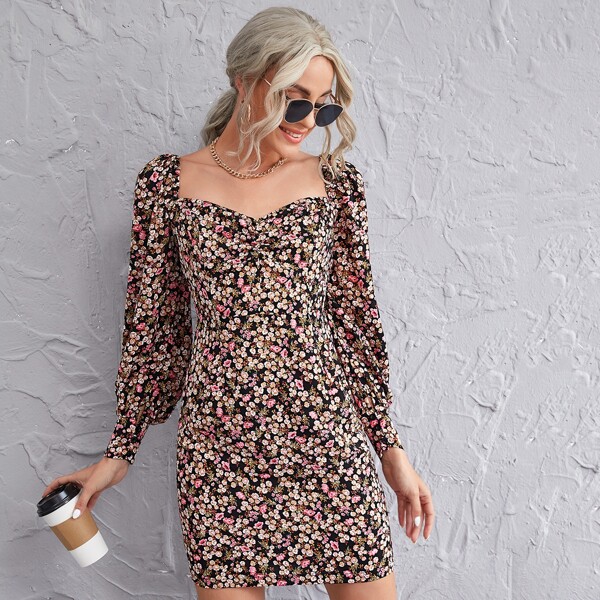 

Ditsy Floral Print Ruched Dress, Multicolor
