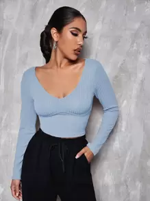 SHEIN Privé v領素色合身短版T恤 - 淺藍色 - 查看 1