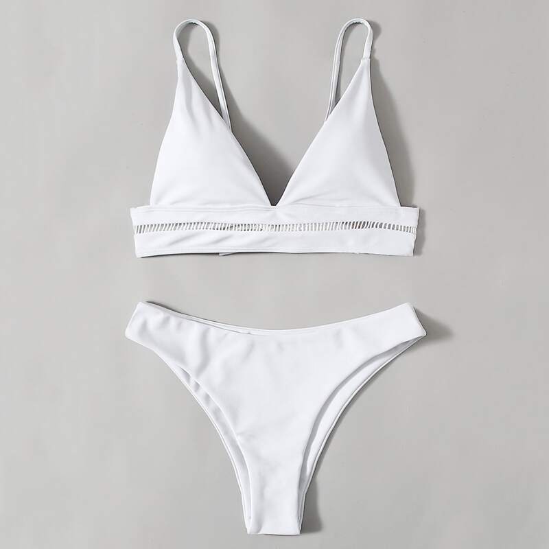 

Knot Decor Triangle Bikini Swimsuit, White