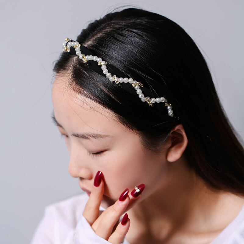 

Faux Pearl Twist Hair Hoop, Multicolor