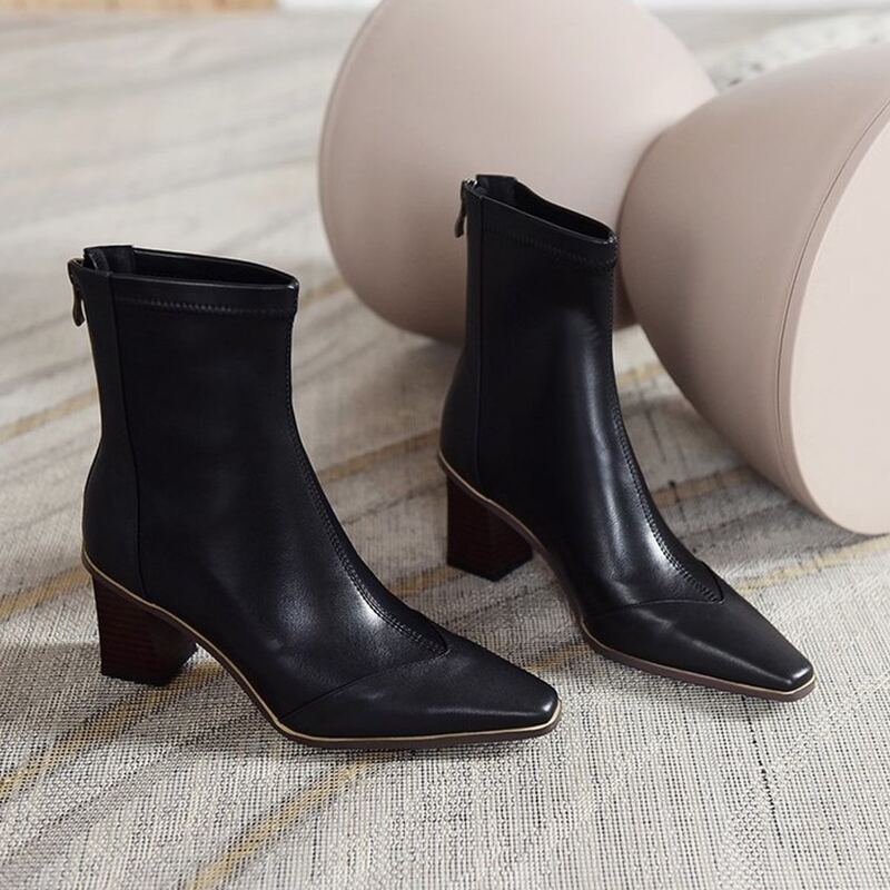 

Square Toe Chunky Heeled Ankle Boots, Black