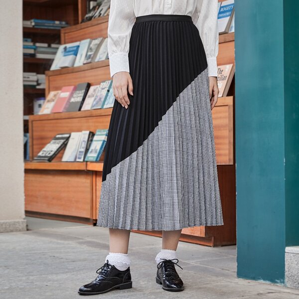 

Plaid Two Tone Pleated Skirt, Multicolor