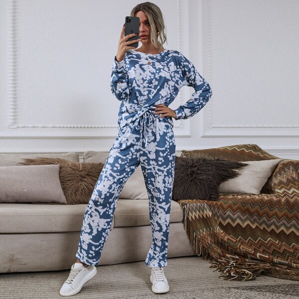 

Allover Print Twist Front Tee & Drawstring Sweatpants Set, Blue and white