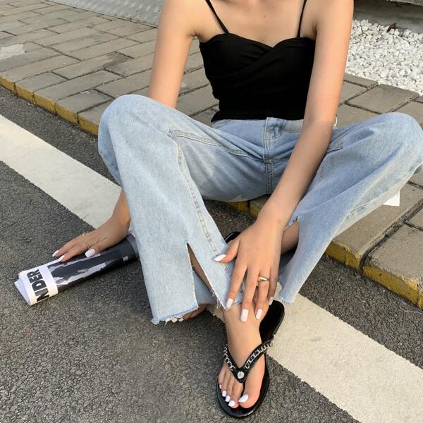 

Chain Detail Flip Flops, Black