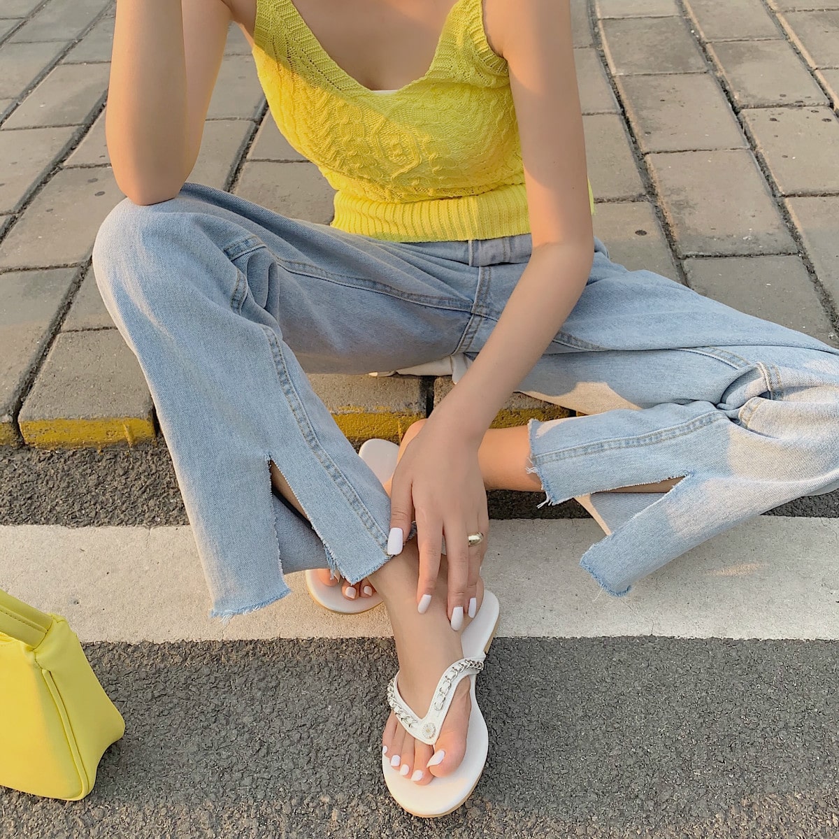 Вьетнамки с цепочкой