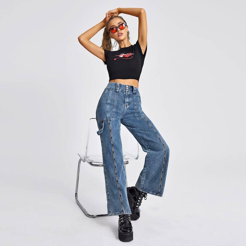 

Button Fly Slant Pocket Straight Jeans, Medium wash