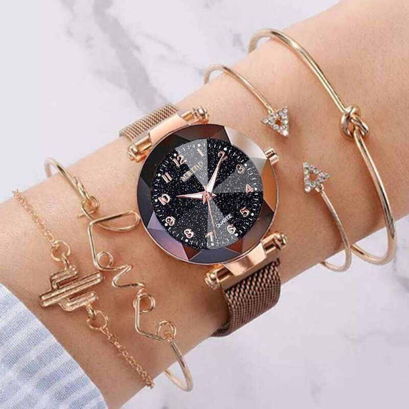 

1pc Round Pointer Quartz Watch & 4pcs Bracelet