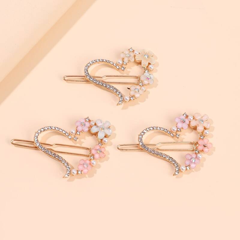 

3pcs Rhinestone Heart Decor Hair Clip, Multicolor