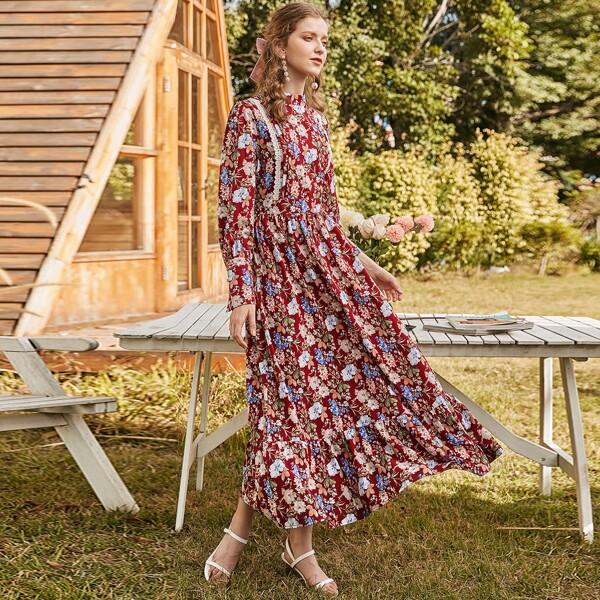 

All Over Floral Print Ruffle Hem Contrast Lace Dress, Multicolor