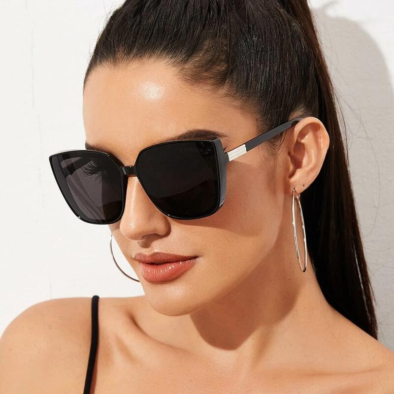 

Flat Lens Sunglasses, Black