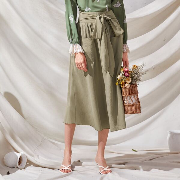 

Dual Pocket Tie Front Skirt, Army green