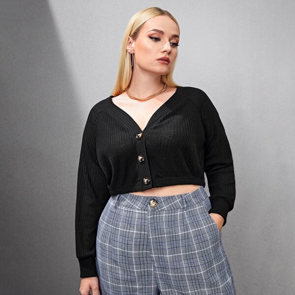 

Plus V Neck Button Through Crop Top, Black