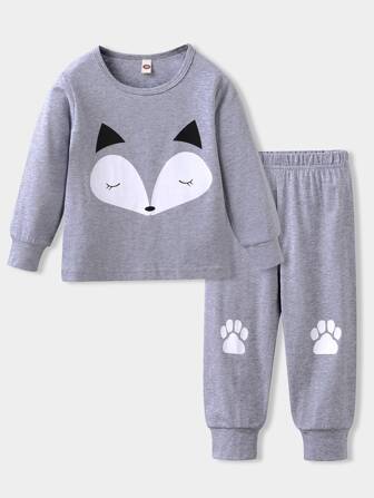 طقم بيجامة بجرافيك كارتون طفل صغير