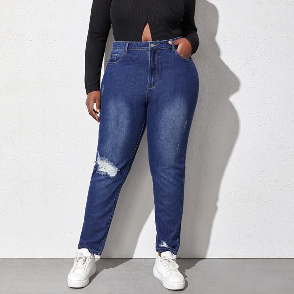 

Plus Slant Pocket Ripped Mom Jeans, Dark wash