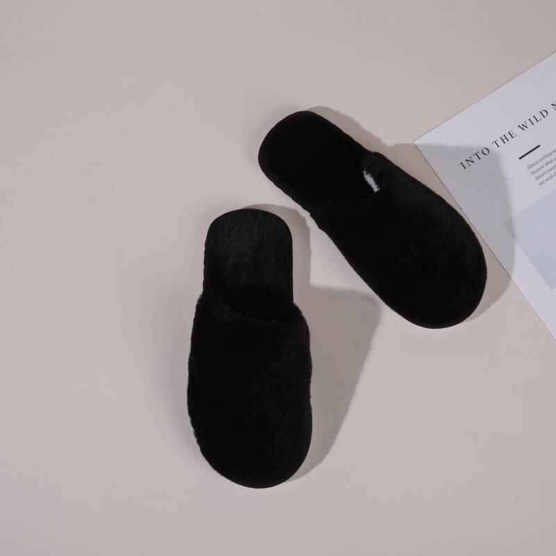 

Solid Fluffy Slippers, Black