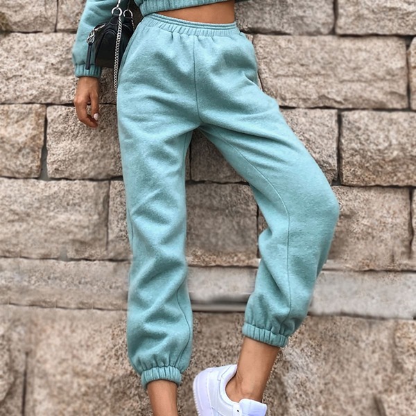

Slant Pocket Capris Sweatpants, Mint blue