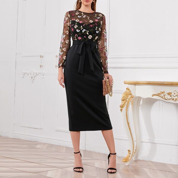 

Сетчатое платье с поясом и цветочной вышивкой, Чёрный