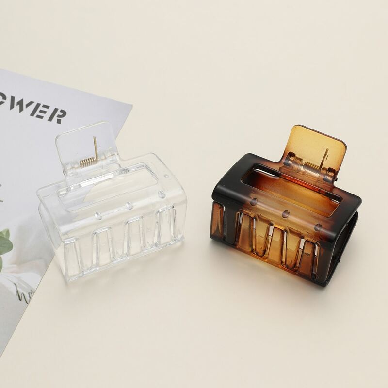 

2pcs Simple Hair Claw, Multicolor