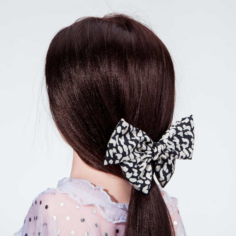 

Allover Print Bow Hair Clip, Blue and white