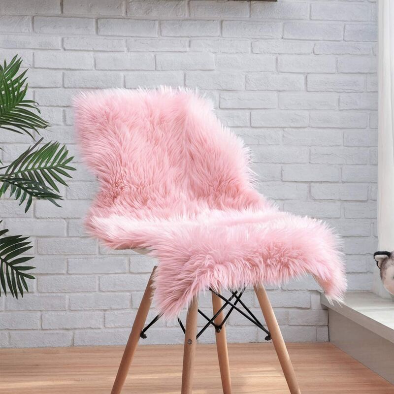 

Solid Color Plush Carpet, Pink