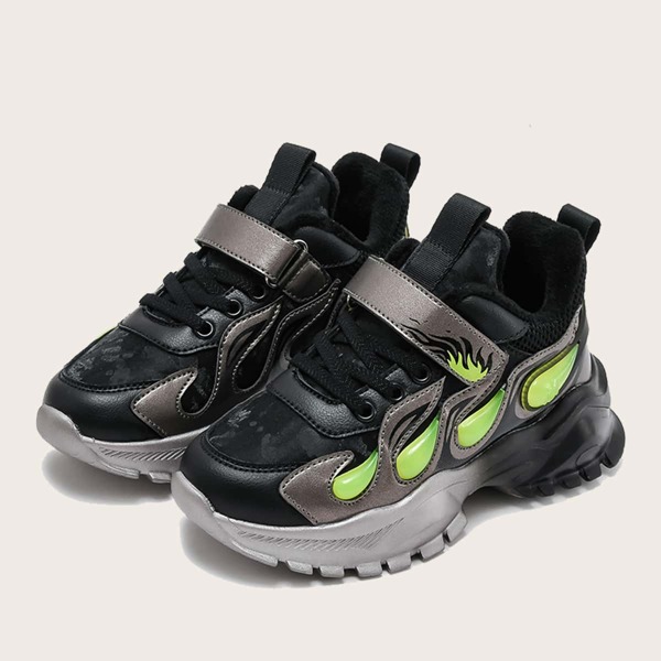 

Boys Flame Print Warm Chunky Sneakers, Black