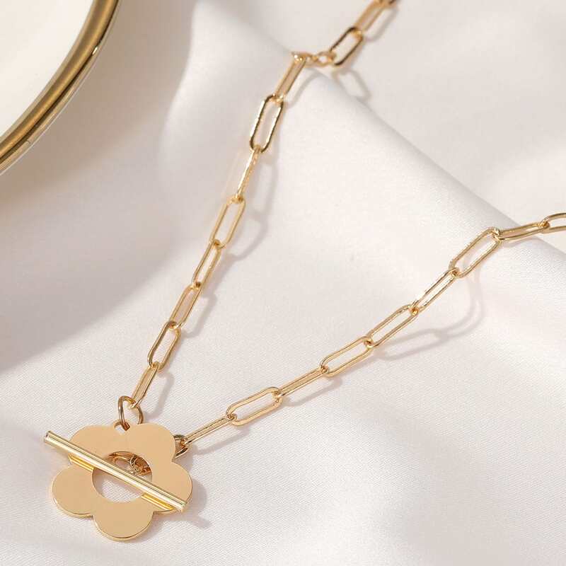 

Floral Charm Chain Necklace, Gold