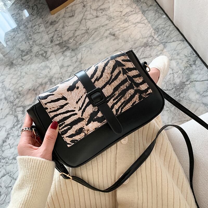 

Tiger Striped Flap Crossbody Bag, Multicolor