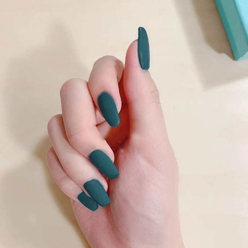 

24pcs Solid Fake Nail & 1sheet Tape, Dark green