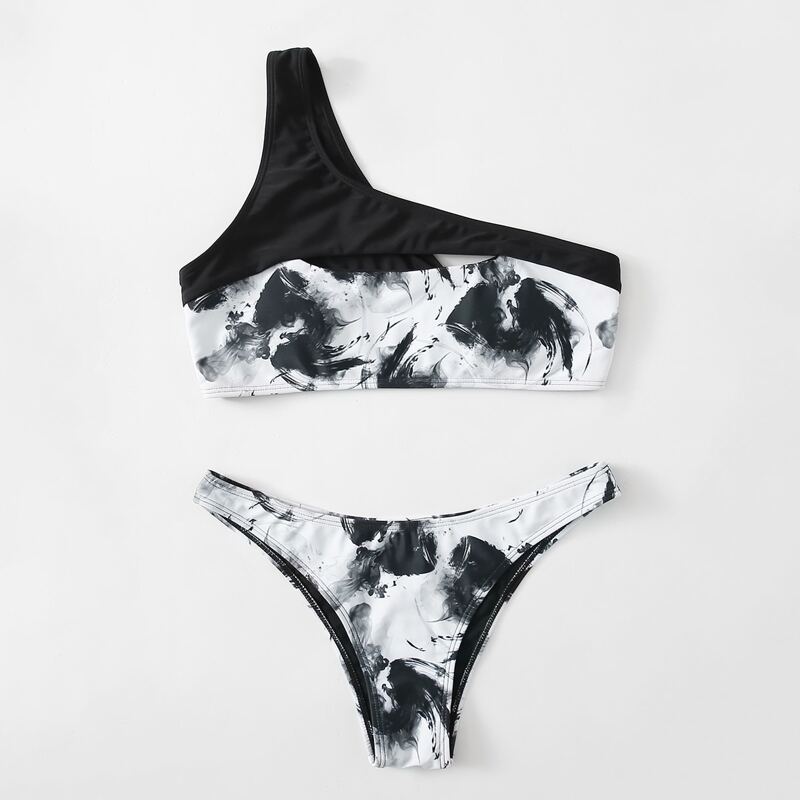 

Ink Smudge Pattern One Shoulder Bikini Swimsuit, Black and white