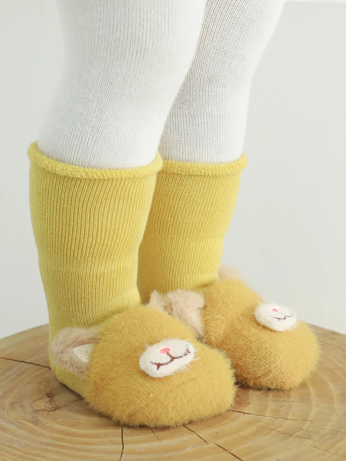 Bebe Chaussettes Antiderapantes Avec Motif Cartoon Mode En Ligne Shein France