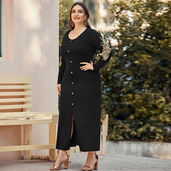 

Plus Floral Appliques Buttoned Front Split Hem Dress, Black