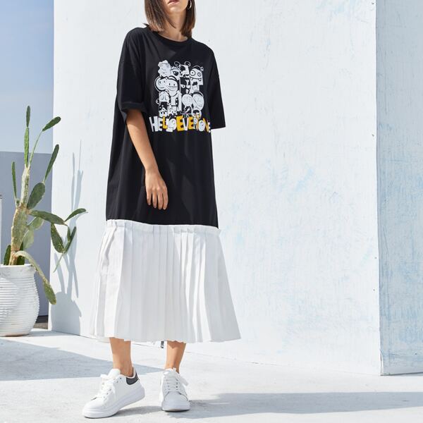 

Cartoon & Letter Print Contrast Pleated Hem Tee Dress, Black