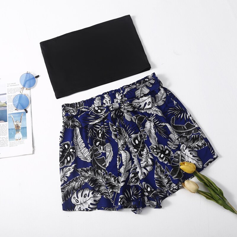 

Solid Tube Top With Tropical Print Belted Shorts, Multicolor