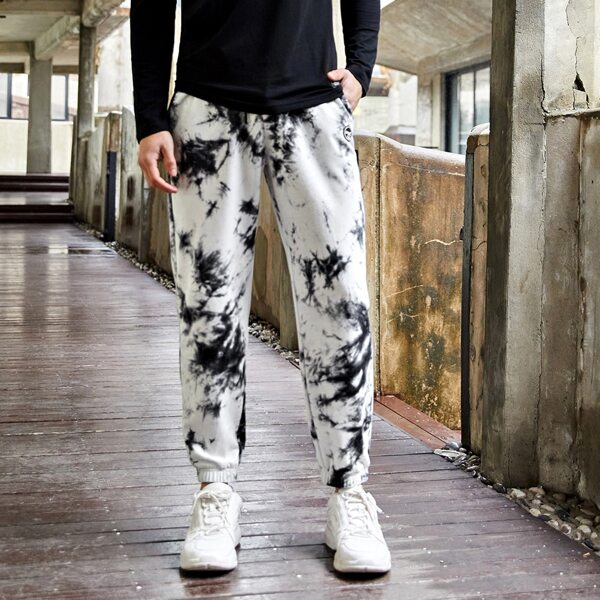 

Men Patch Pocket Tie Dye Joggers, Black and white