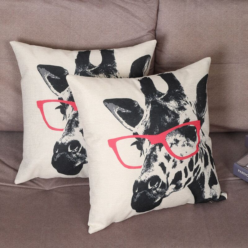 

1pc Giraffe Pattern Cushion Cover Without Filler, Beige