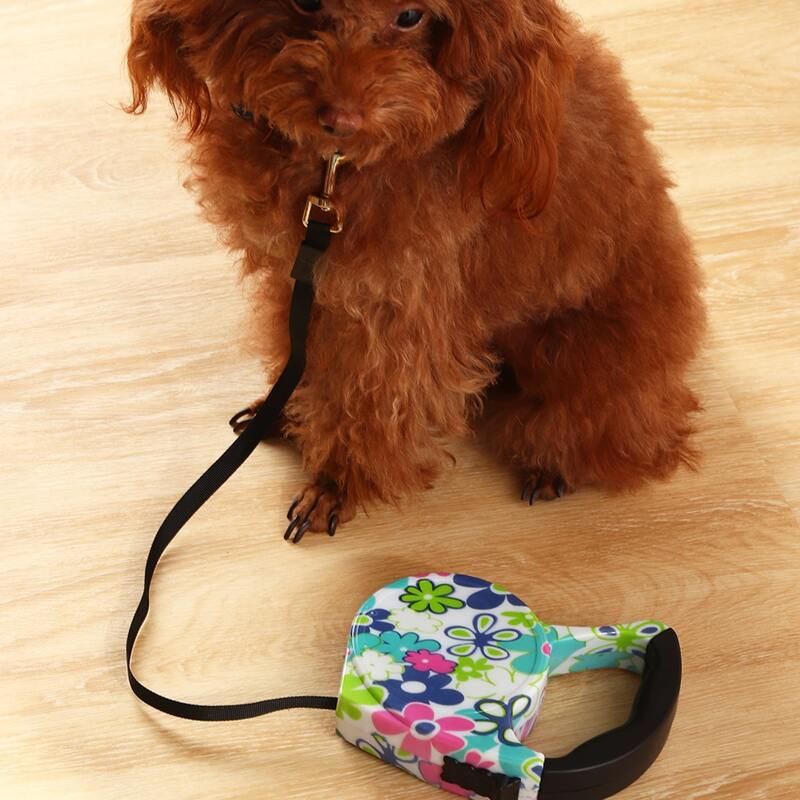 

1pc Flower Print Retractable Dog Leash, Multicolor