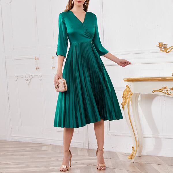 

Split Cuff D-ring Tie Side Pleated Dress, Green