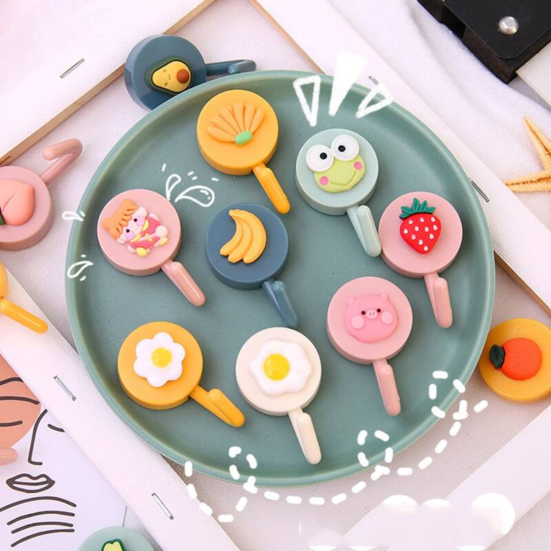 

5pcs Random Cartoon Round Wall Hook, Multicolor