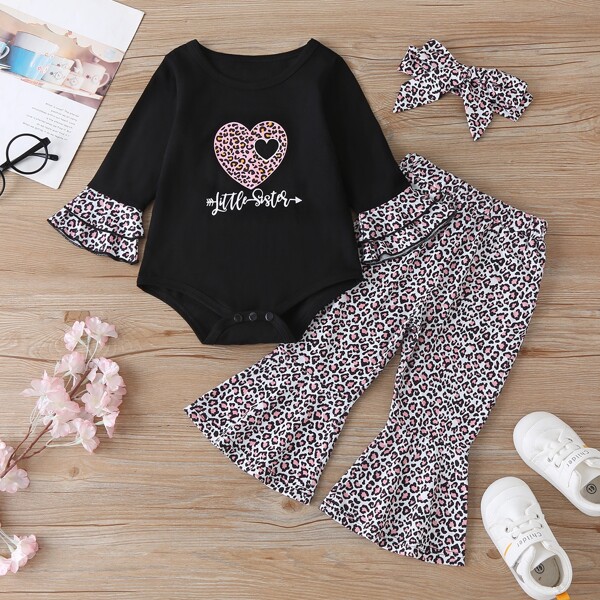 

Baby Girl Heart Print Flounce Sleeve Bodysuit & Flare Leg Pants & Headband, Multicolor