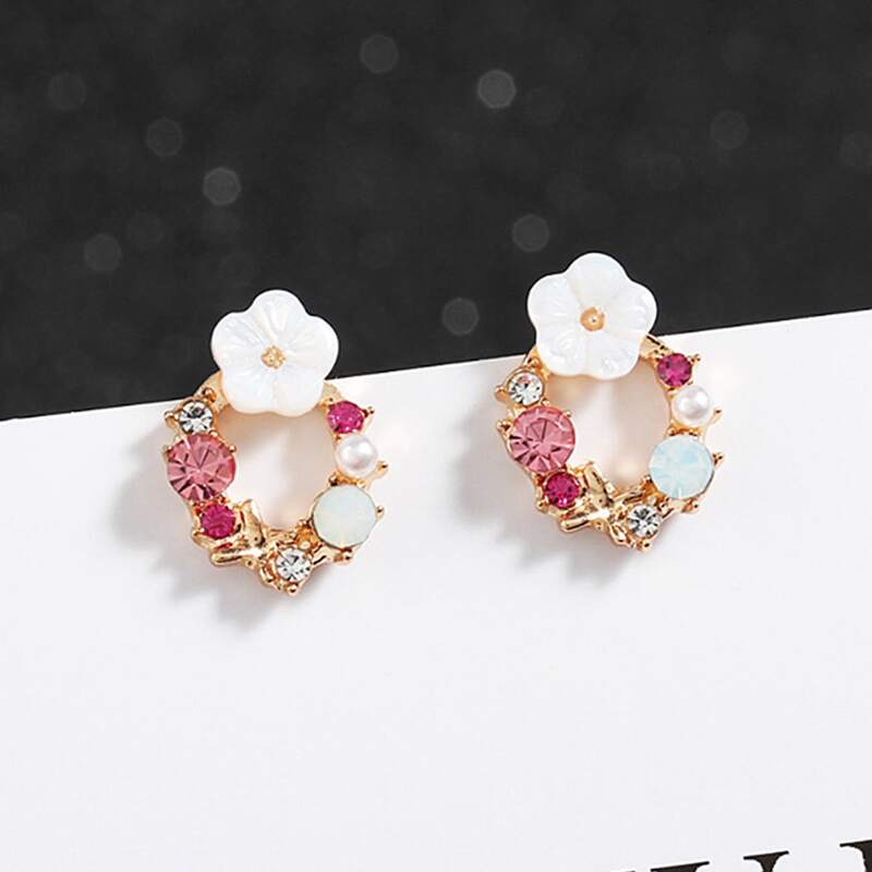 

Rhinestone Wreath Stud Earrings, Multicolor