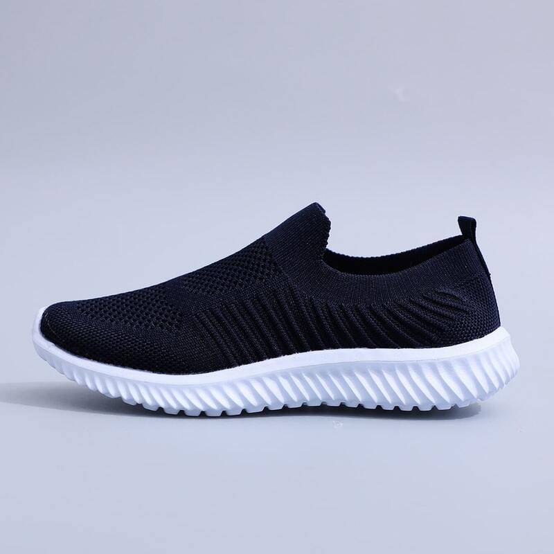 

Slip On Knit Sneakers, Navy blue