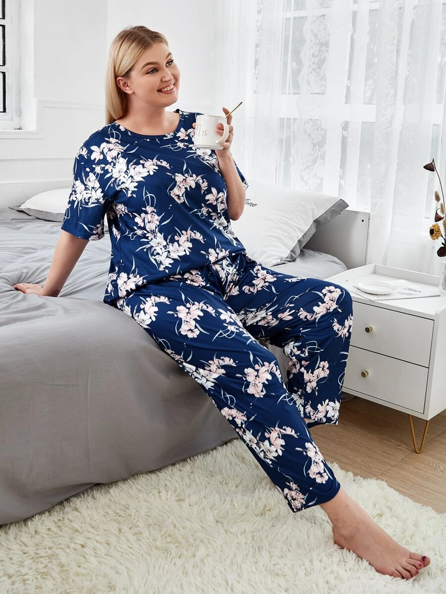 Plus Floral Print Pajama Set - Navy Blue - View 1