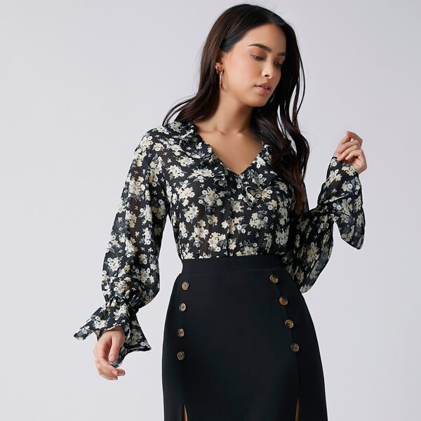 

Ruffle Trim Bell Sleeve Allover Floral Top, Multicolor