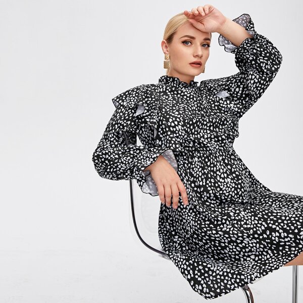 

Plus All Over Print Ruffle Trim Dress, Black and white