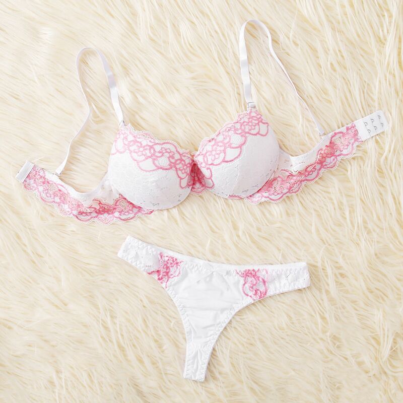 

Lace Floral Lingerie Set, White