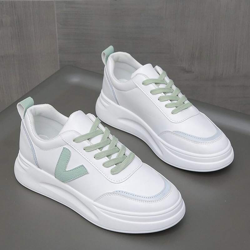 

Letter Graphic Lace-up Skate Sneakers, Green