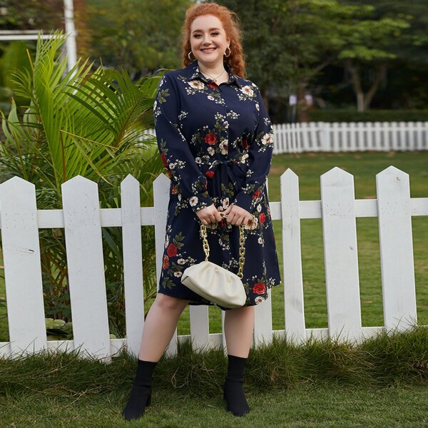 

Plus Flower Print Belted Dress, Navy blue