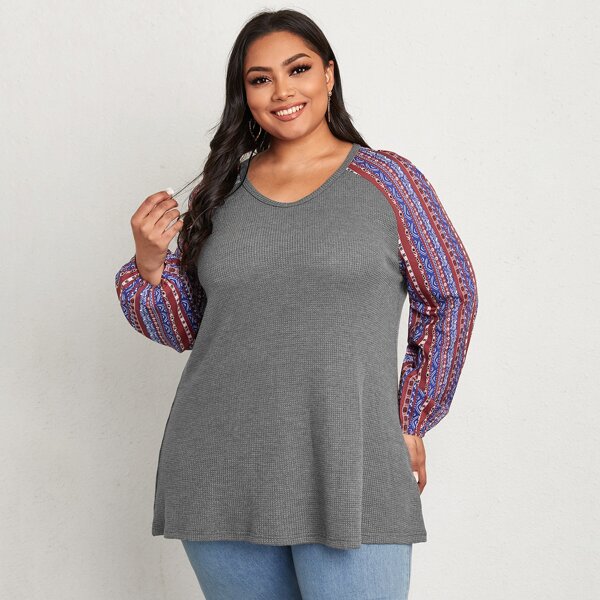 

Plus Contrast Raglan Sleeve Waffle Top, Grey