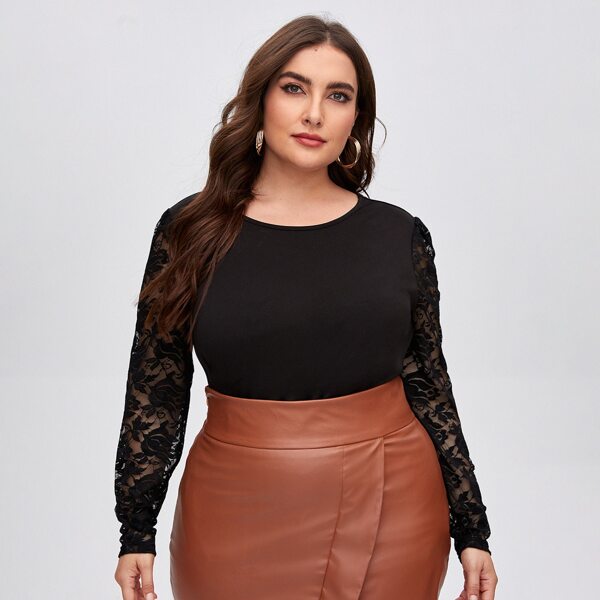 

Plus Contrast Lace Sleeve Tee, Black