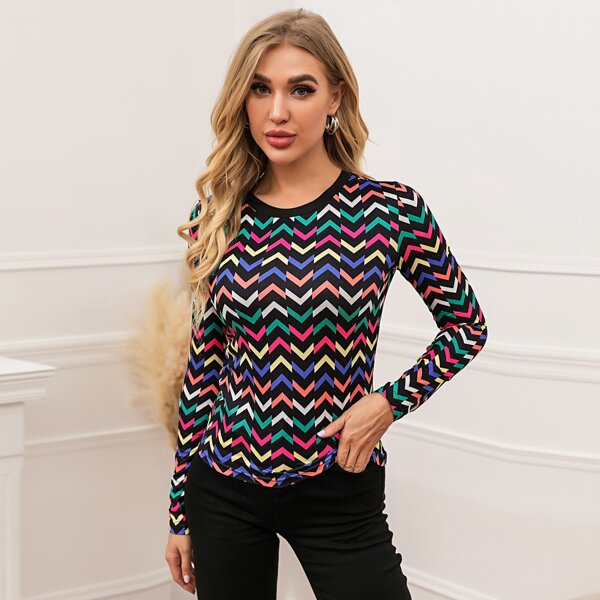 

Round Neck Chevron Print Tee, Multicolor